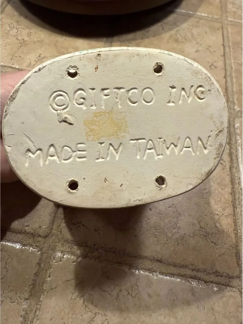 B 19.  Giftco, Inc. Small Swan Planter.